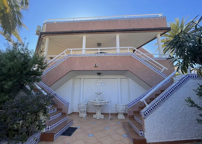 Anna's Garden Bed and Breakfast 3*