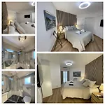 Bed & Breakfast Anna's Garden Torrevieja