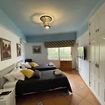 Anna's Garden Bed & Breakfast Torrevieja