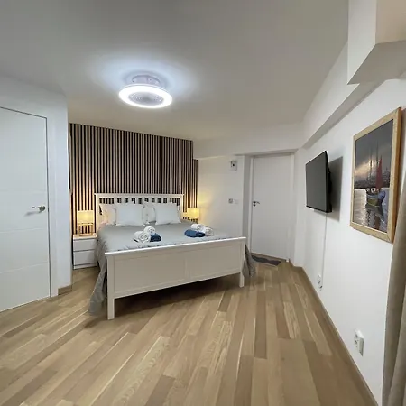 Bed & Breakfast Anna's Garden Torrevieja