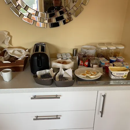 فندق مبيت وإفطار Anna's Garden