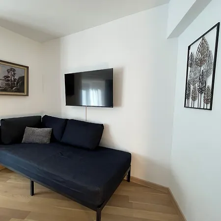 Anna's Garden فندق مبيت وإفطار