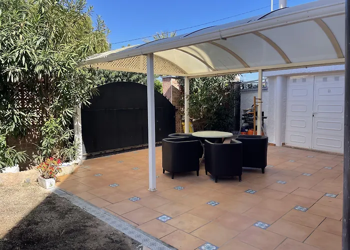 Anna's Garden 住宿加早餐酒店